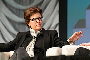 Kara Swisher Profile Picture