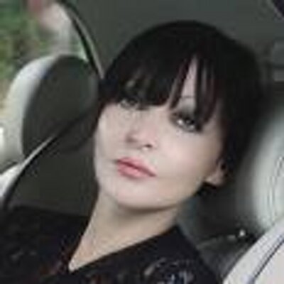 Pearl Lowe Profile Picture