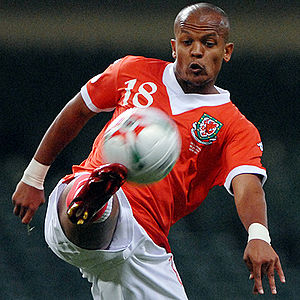 Robert Earnshaw Profile Picture