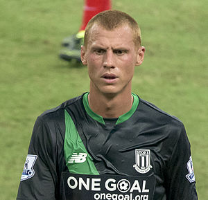 Steve Sidwell