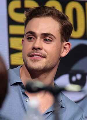 Dacre Montgomery Profile Picture