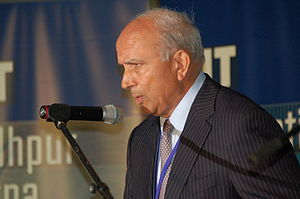 Prem Watsa Profile Picture