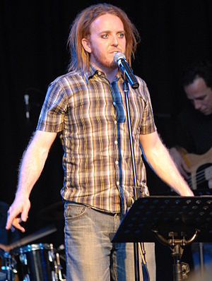 Tim Minchin Profile Picture