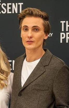 Eamon Farren