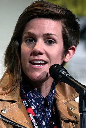 Cameron Esposito Profile Picture