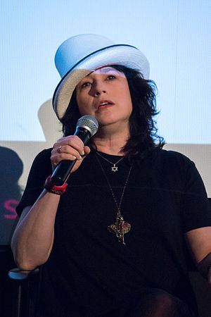 Amy Sherman-Palladino Profile Picture