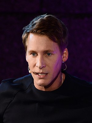 Dustin Lance Black Profile Picture