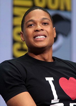 Ray Fisher Profile Picture