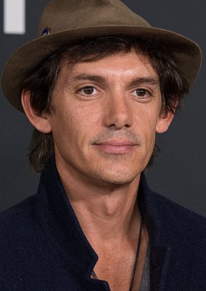 Lukas Haas Profile Picture