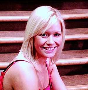 Suzanne Shaw Profile Picture