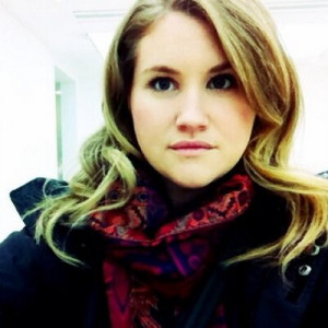 Jillian Bell Profile Picture