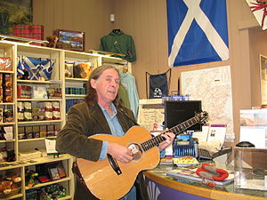 Dougie MacLean