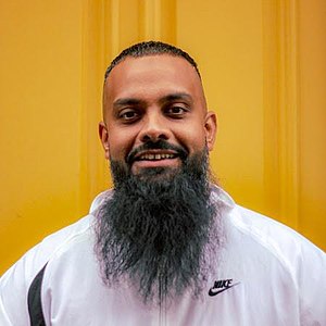 Guz Khan Profile Picture