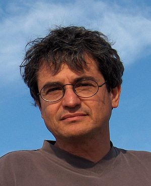 Carlo Rovelli Profile Picture