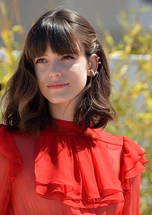 Stacy Martin Profile Picture