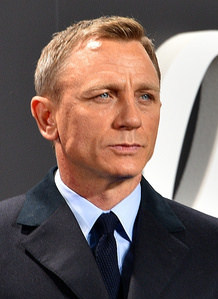 Daniel Craig Profile Picture