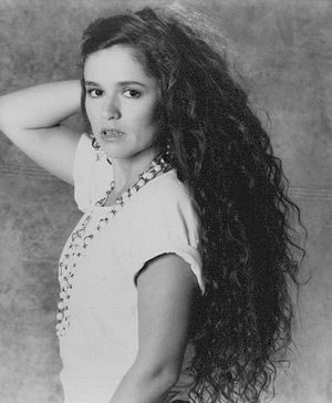 Nicolette Larson Profile Picture