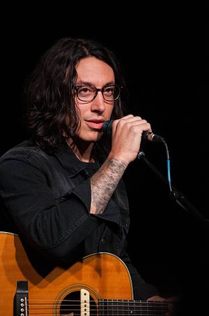 Noah Gundersen Profile Picture