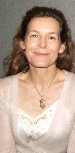 Alice Krige Profile Picture