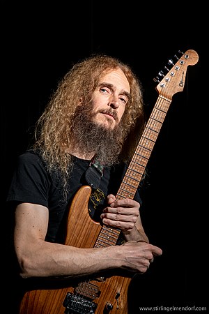 Guthrie Govan Profile Picture