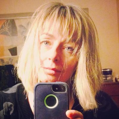 Lucy DeCoutere