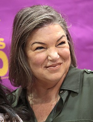 Mindy Cohn Profile Picture