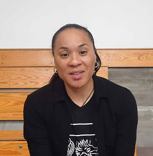 Dawn Staley Profile Picture