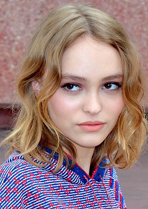 Lily-Rose Depp Profile Picture