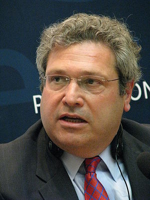 Robert Kagan Profile Picture