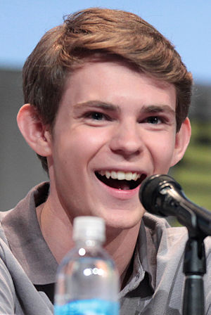 Robbie Kay Profile Picture