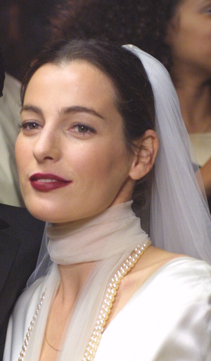 Ayelet Zurer