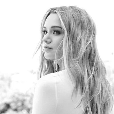 Hunter King Profile Picture