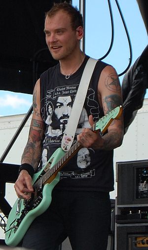 Matt Skiba Profile Picture