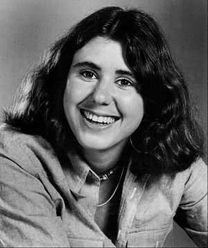 Julie Kavner Profile Picture