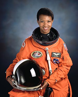 Mae Jemison Profile Picture