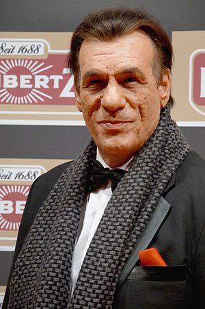 Robert Davi Profile Picture