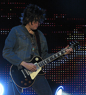 Dean DeLeo