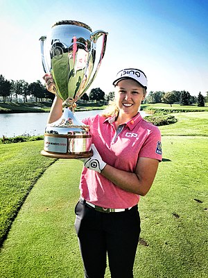 Brooke Henderson Profile Picture