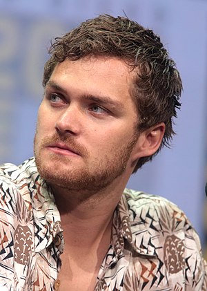 Finn Jones Profile Picture