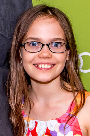 Oona Laurence Profile Picture