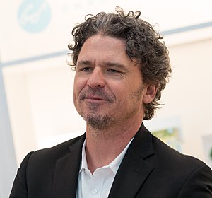 Dave Eggers Profile Picture