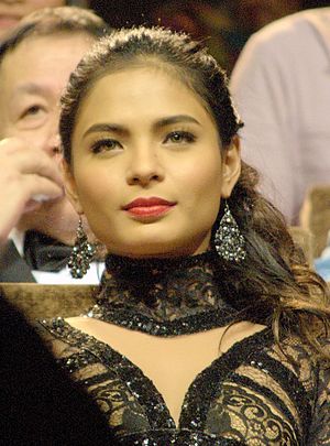 Lovi Poe Profile Picture