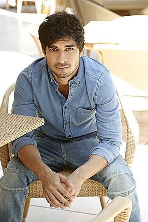 Tahir Raj Bhasin Profile Picture