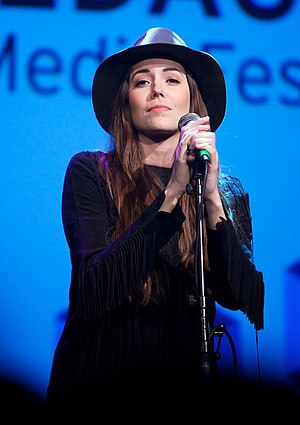 Marion Raven