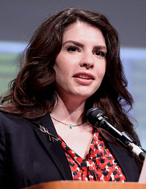 Stephenie Meyer Profile Picture