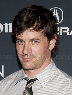 Tom Everett Scott