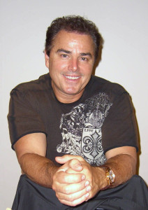 Christopher Knight Profile Picture