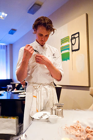 Grant Achatz Profile Picture