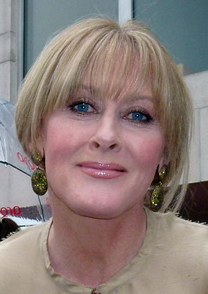 Sarah Lancashire Profile Picture