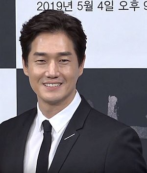 Yoo Ji-tae Profile Picture